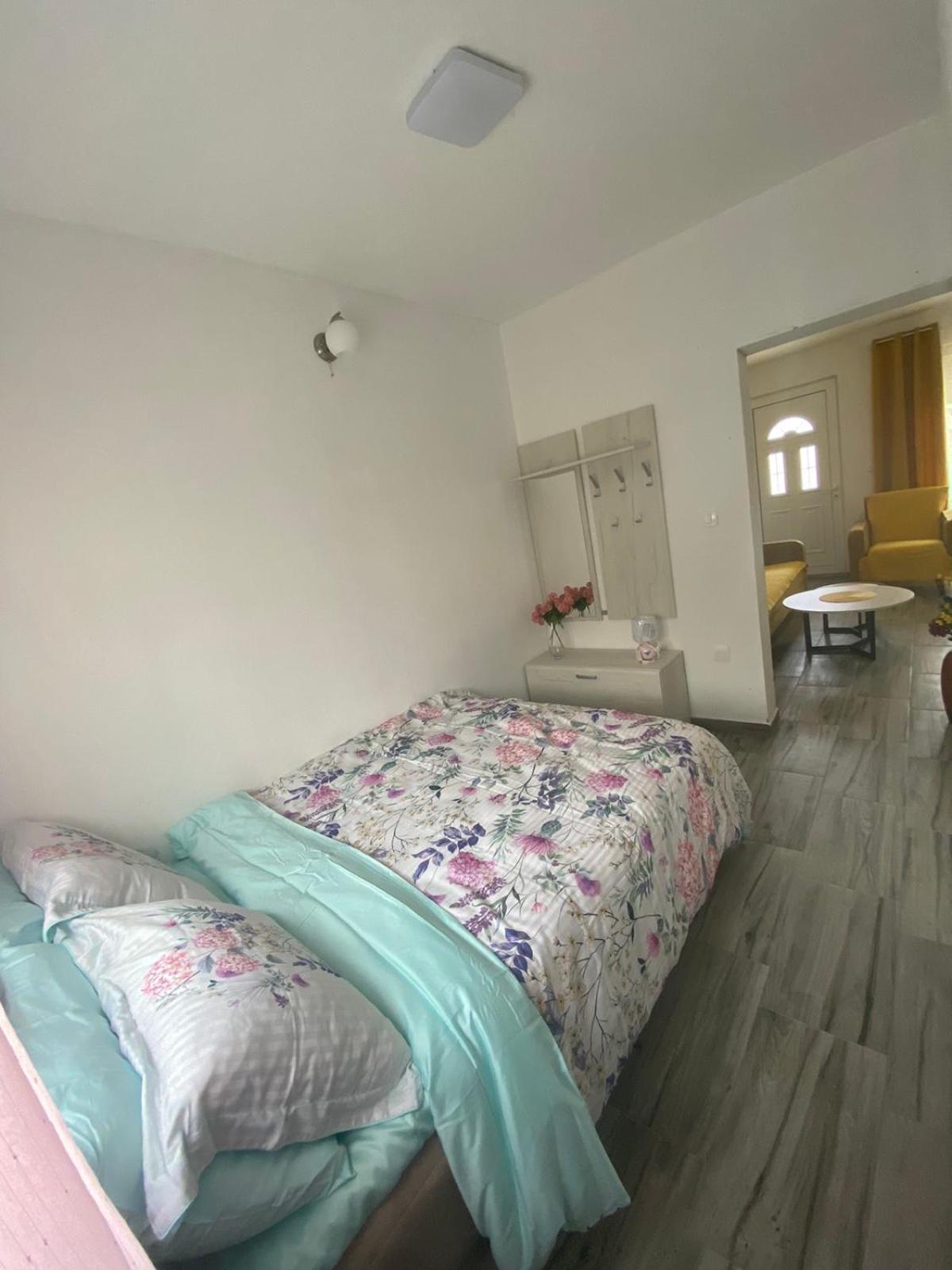 Olga Apartment Kotor Exterior photo