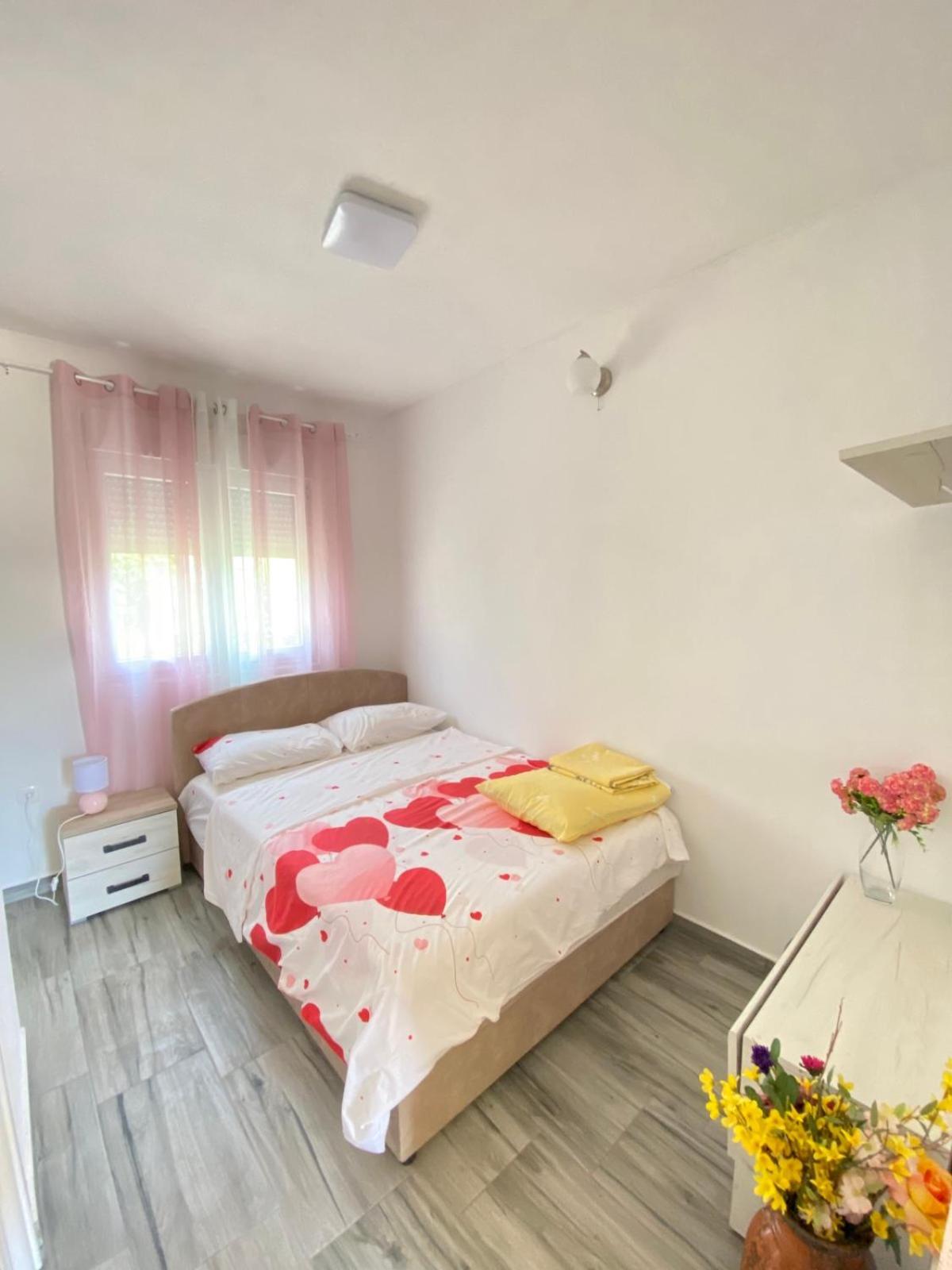 Olga Apartment Kotor Exterior photo