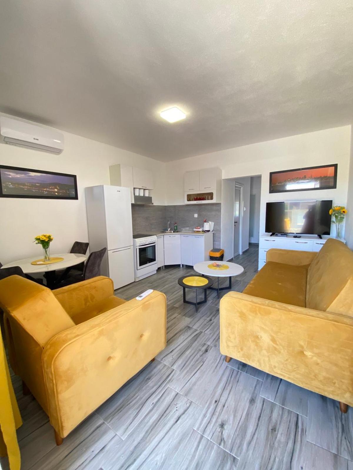 Olga Apartment Kotor Exterior photo